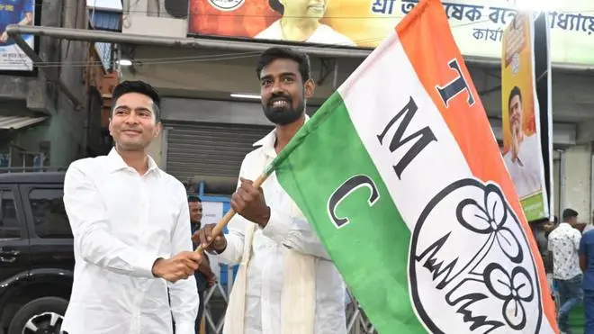 pratikur rahaman joins trinamool