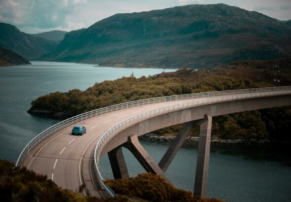 Illustrative road bridge; not the planned Guntur-Nambur bridge